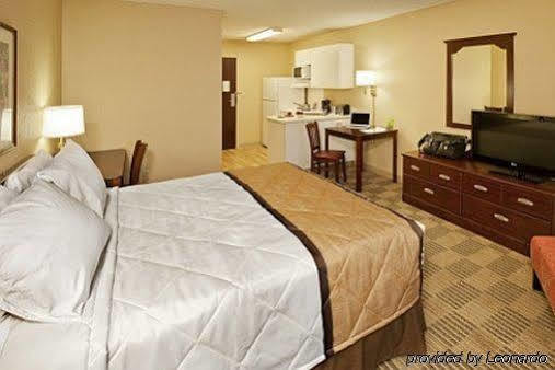 Hotel Extended America - - Urbana Champaign